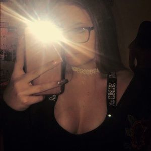 Meet your Posher, Alexia